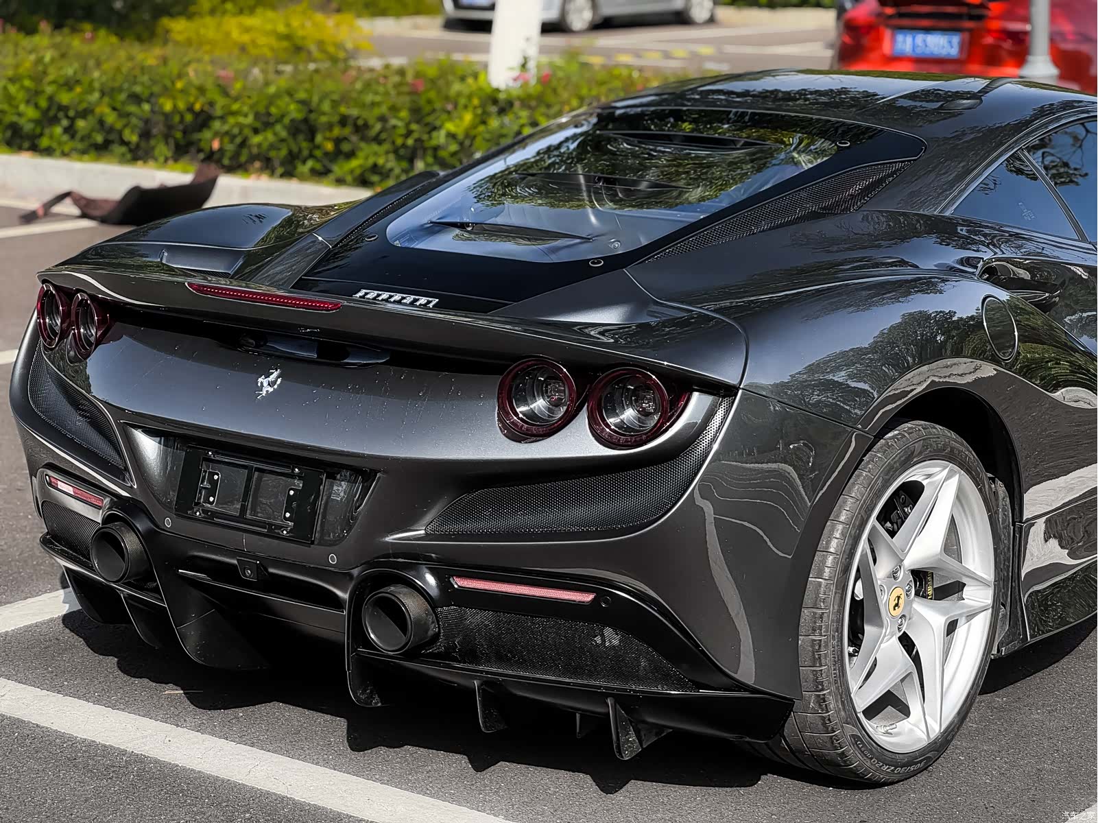 Ferrari F8, 2021 19