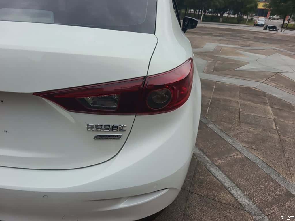 Mazda Mazda3, 2018 8
