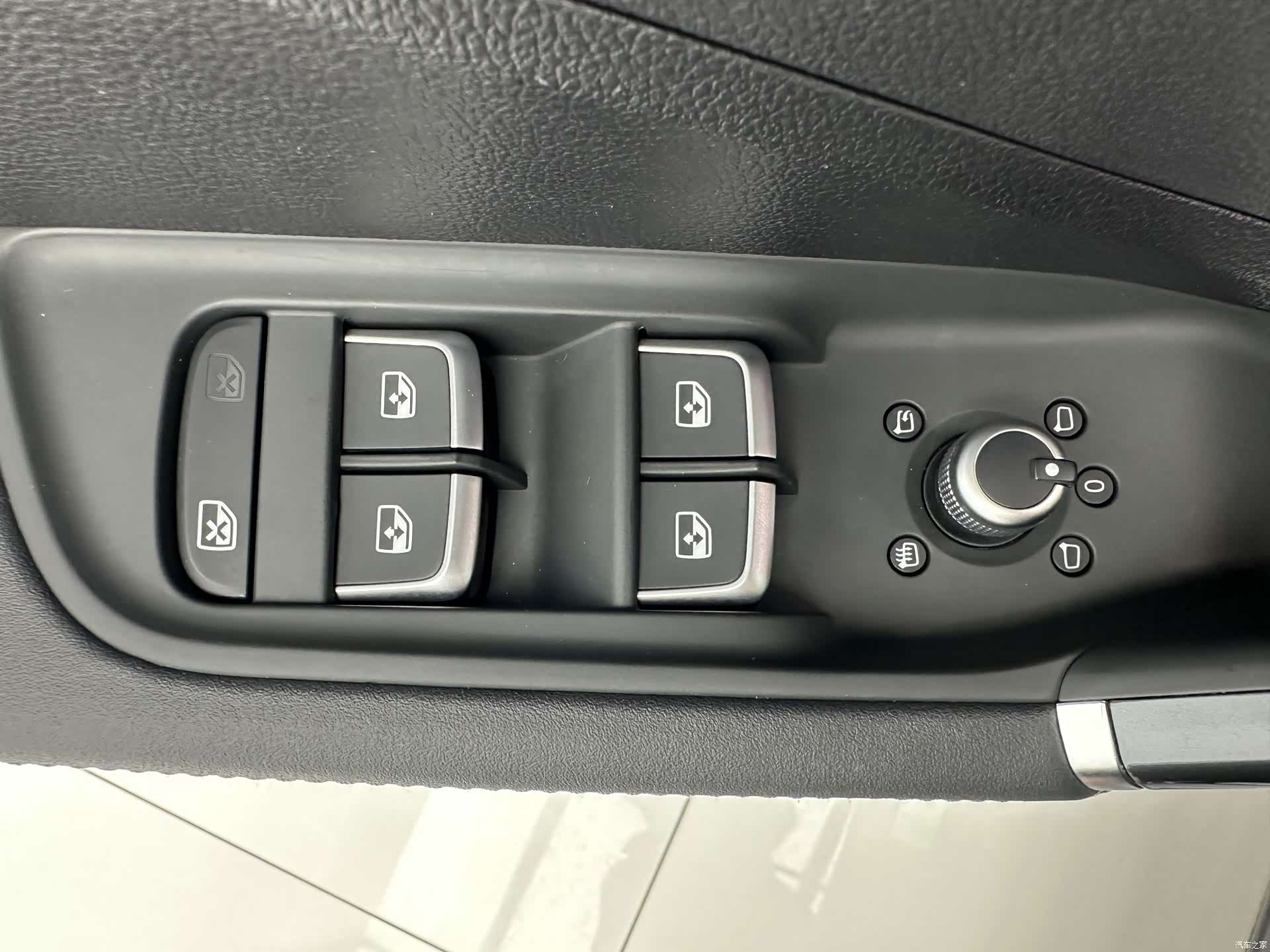 Audi Q2L, 2022 12