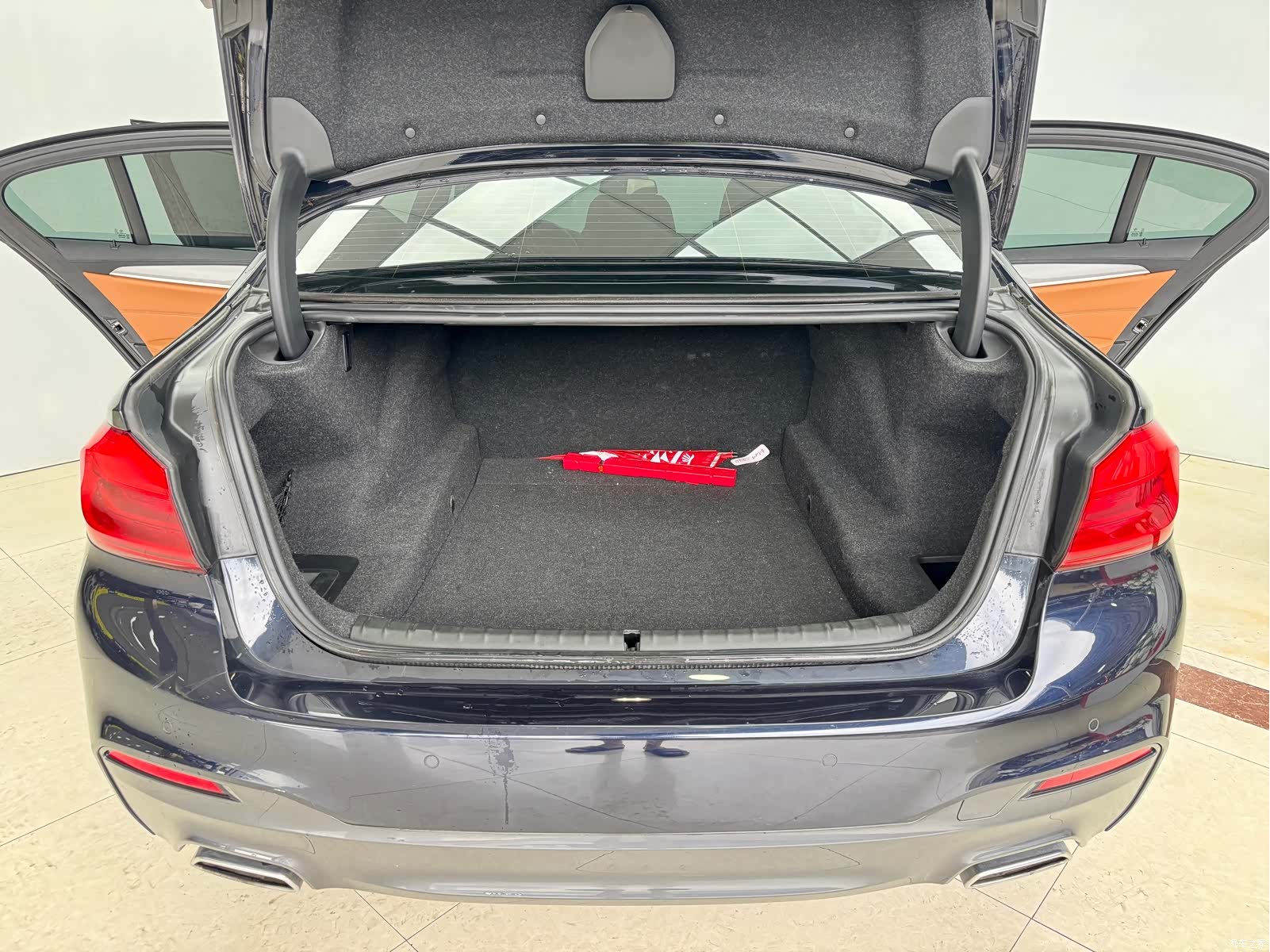BMW 5 Series, 2019 22