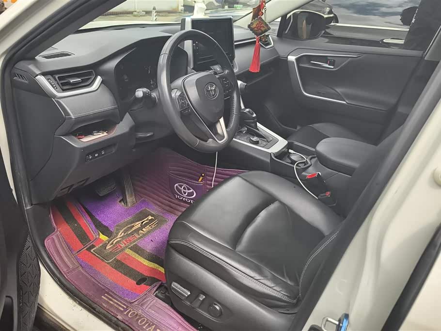 Toyota RAV4 Rongfang