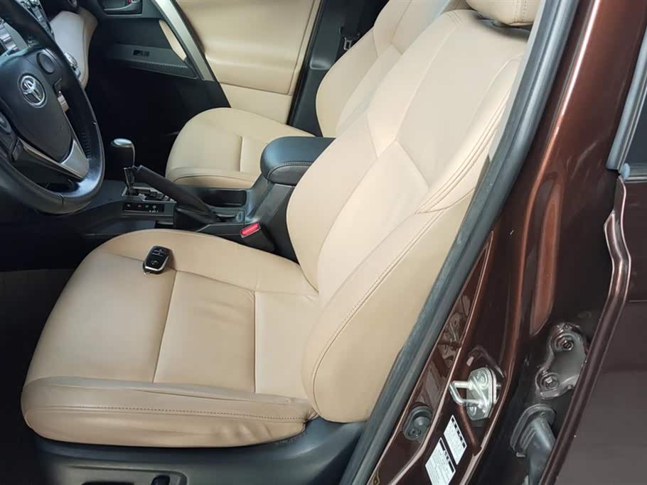 Toyota RAV4 Rongfang