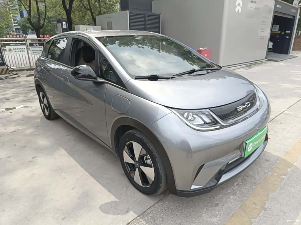 BYD Dolphin, 2023 4