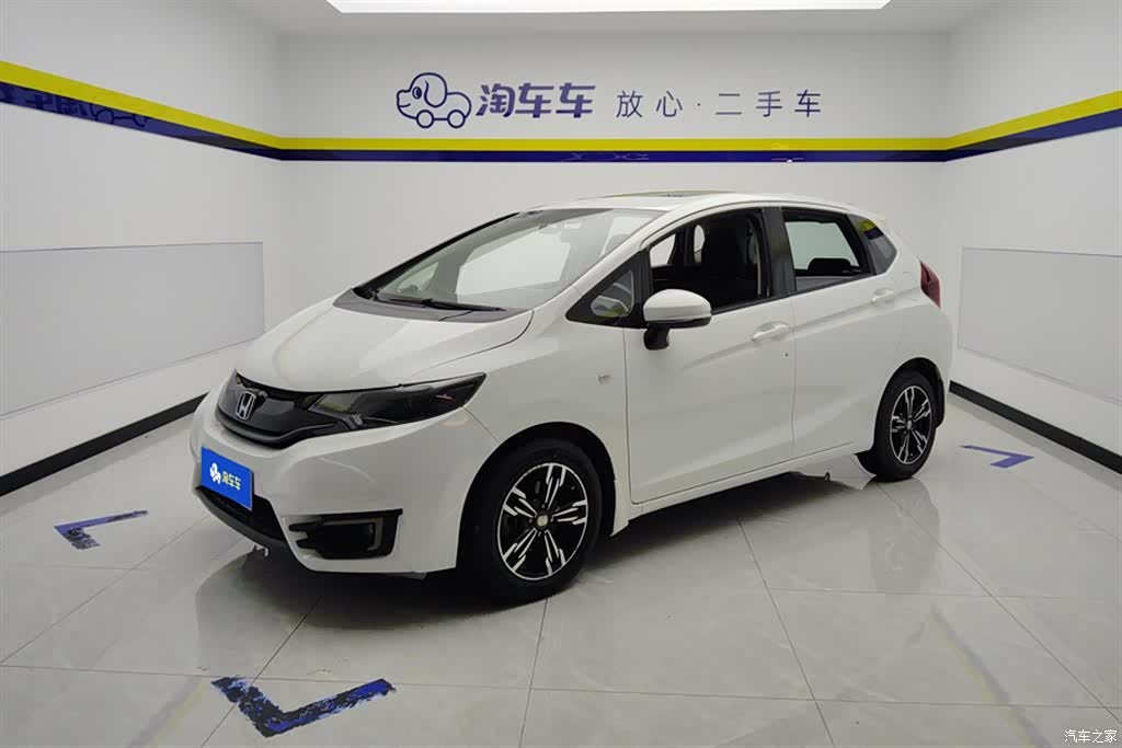 Honda Fit, 2017 1