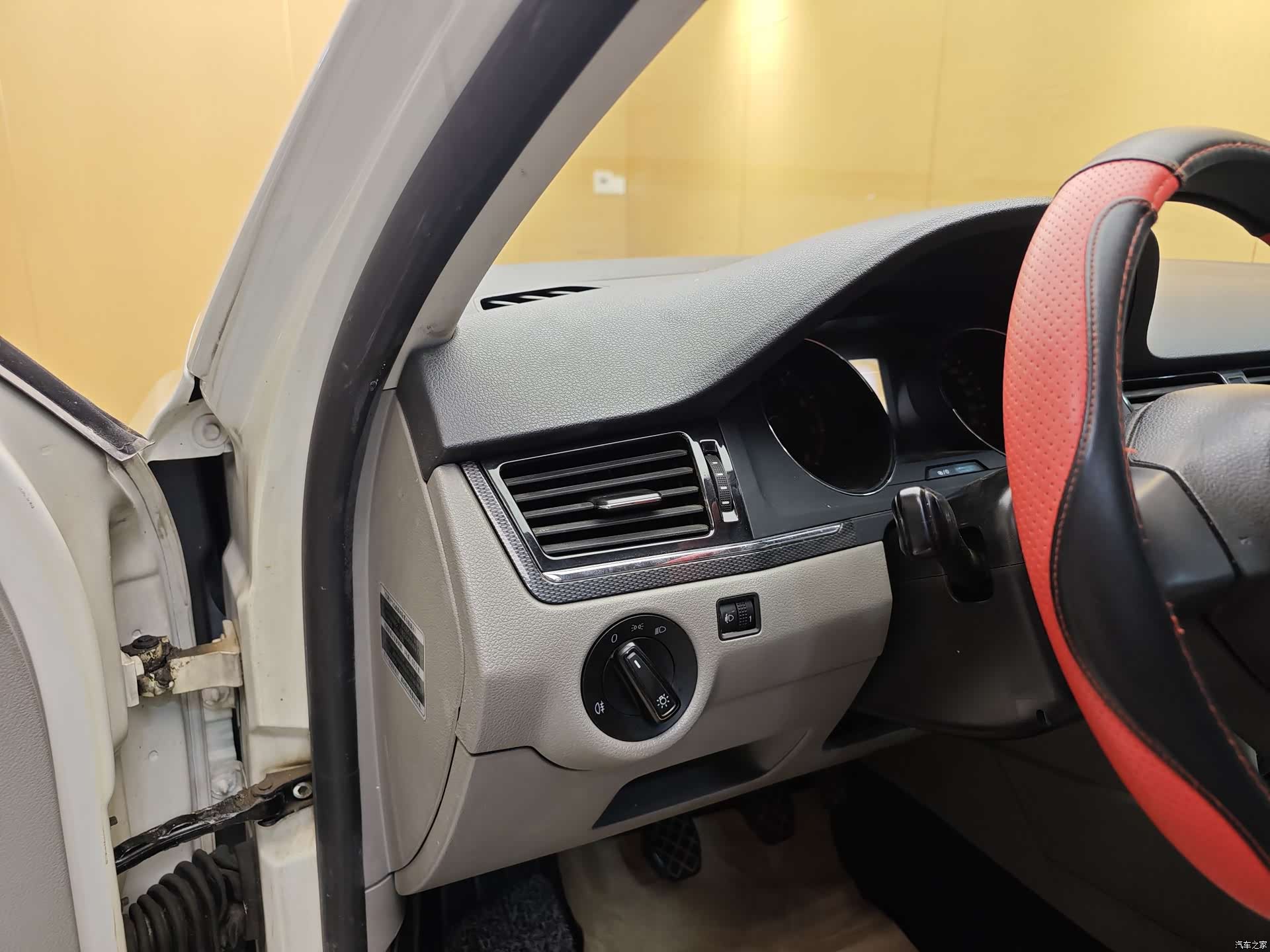 Volkswagen Bora, 2013 11