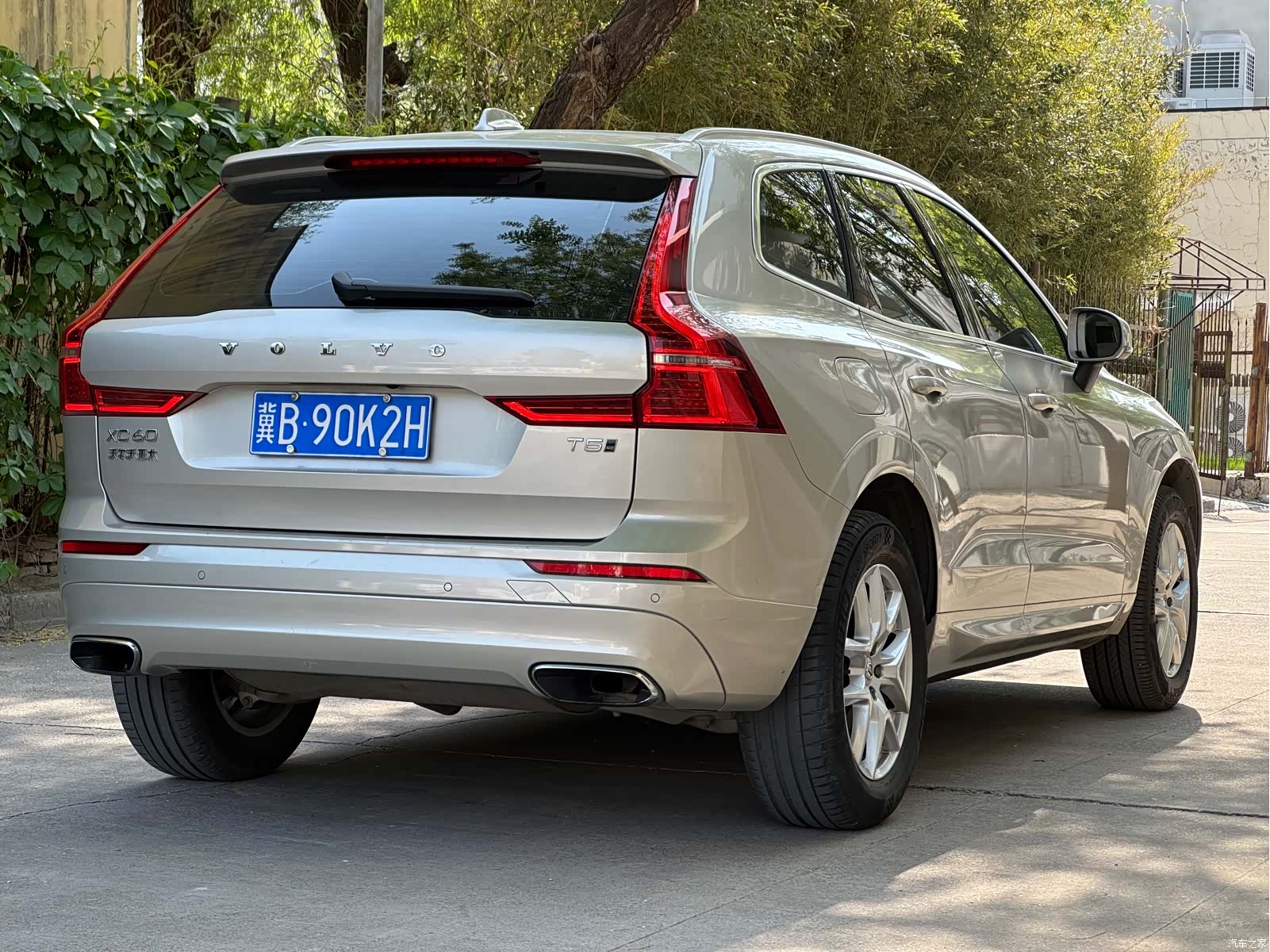 Volvo XC60, 2018 все фото