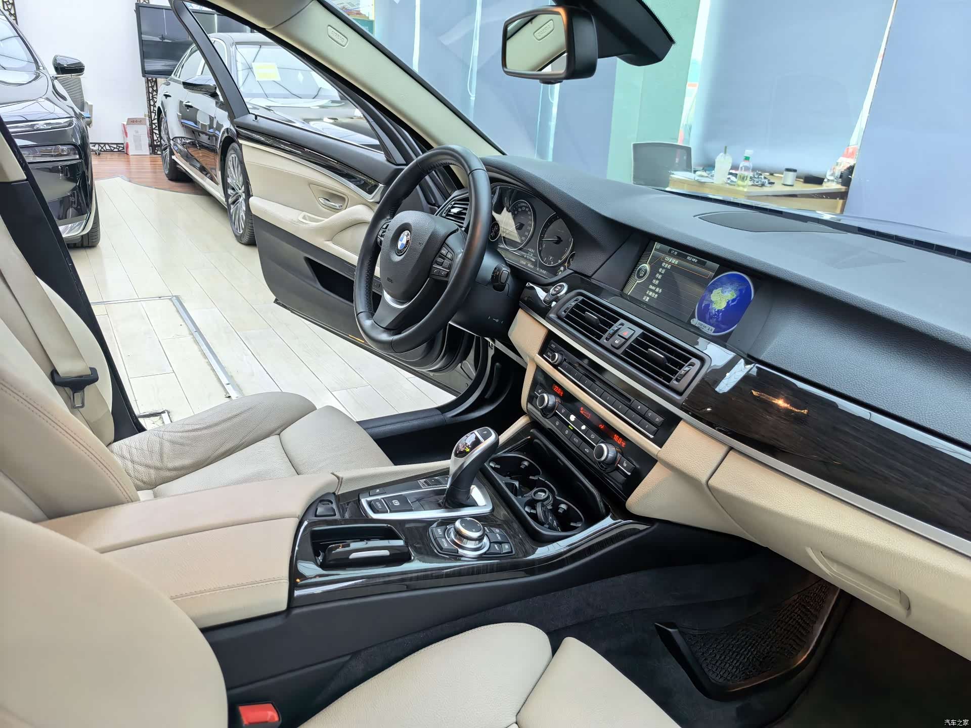BMW 5 Series, 2012 7