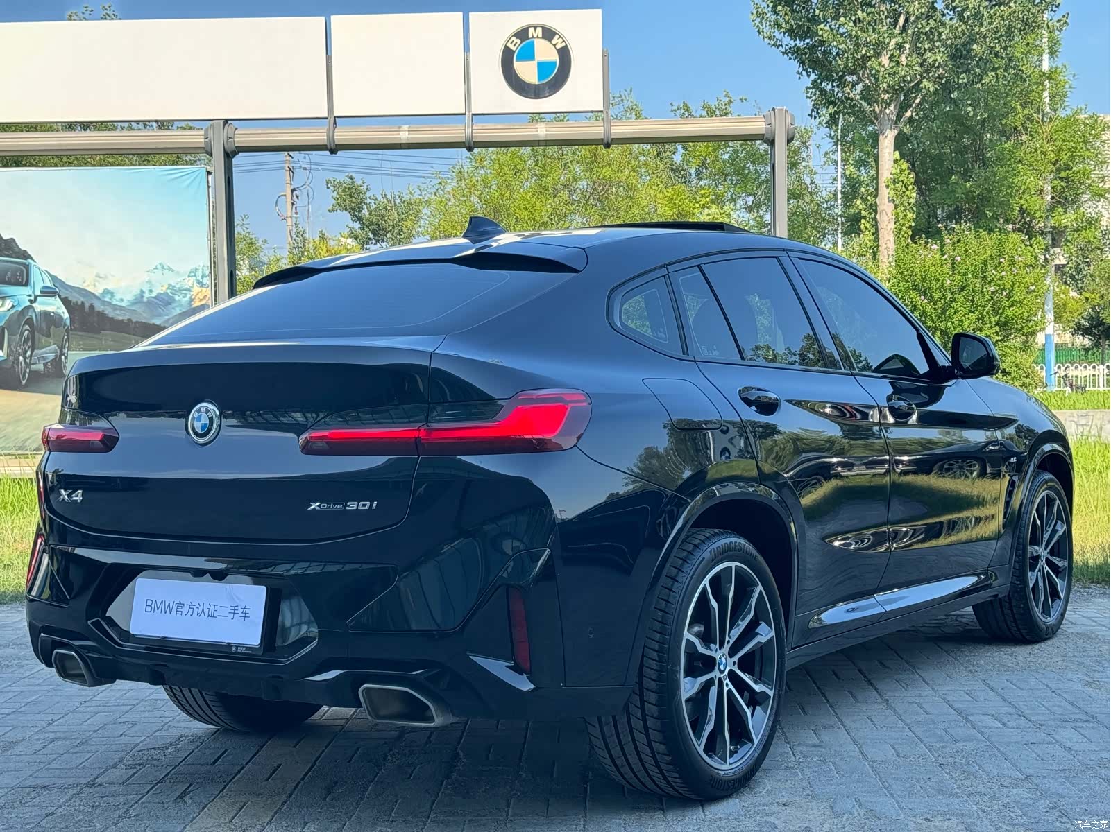 BMW X4, 2024 все фото
