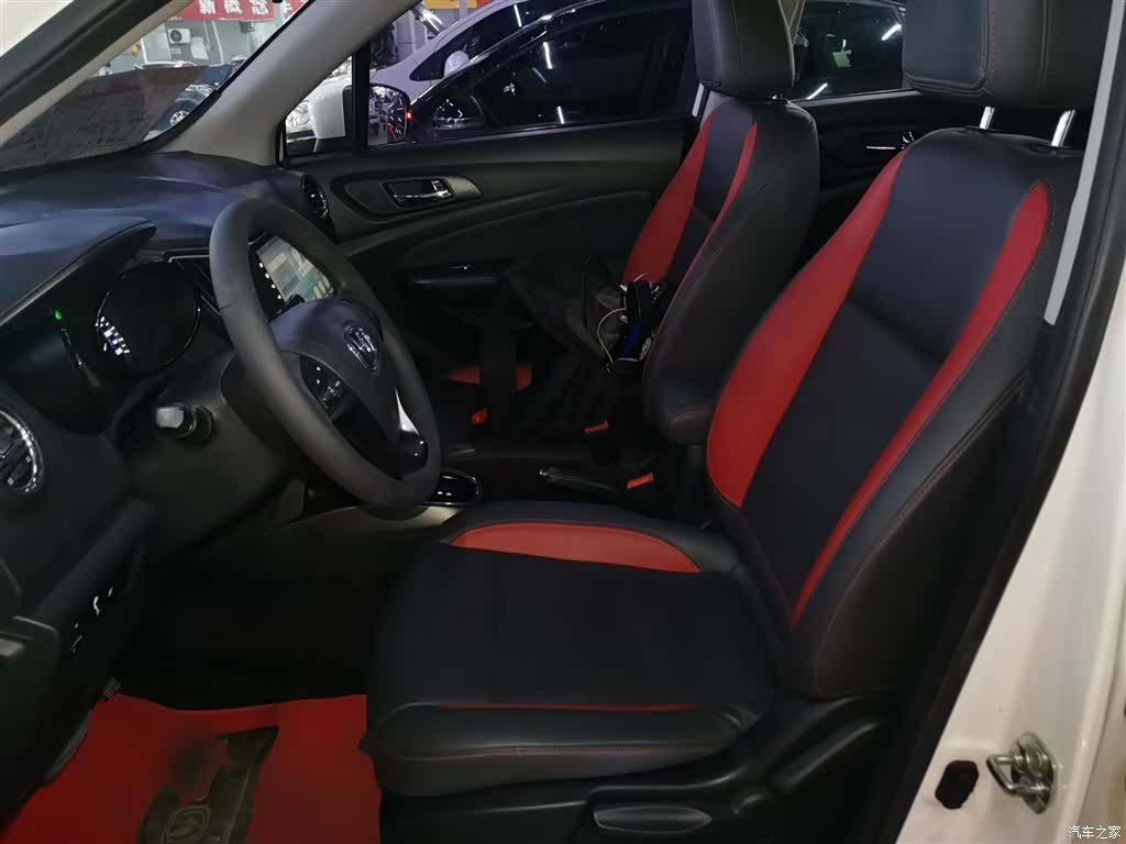 Changan CS15, 2017 8