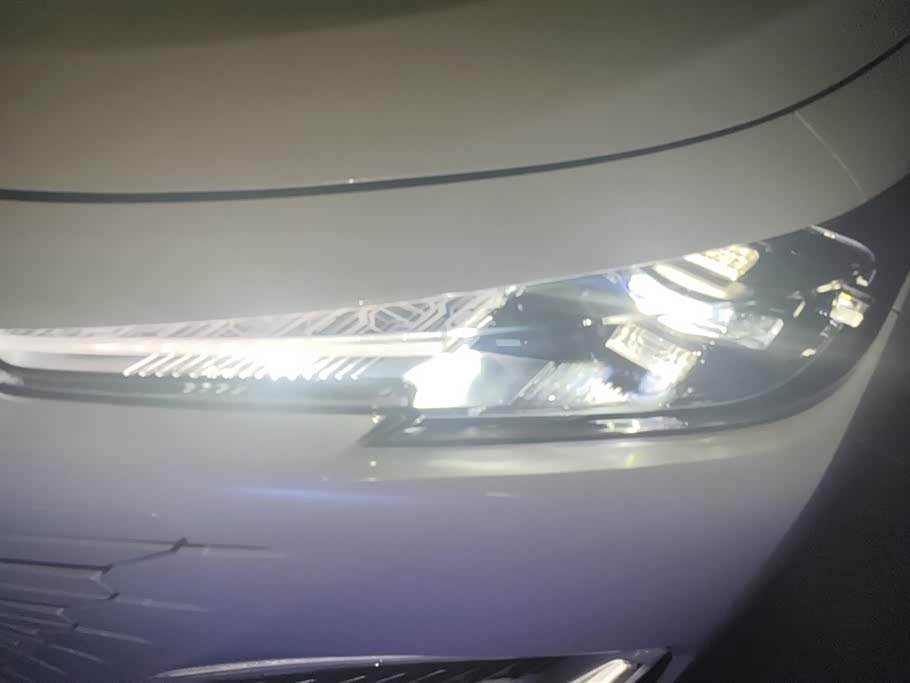 Changan UNI-K Smart iDD