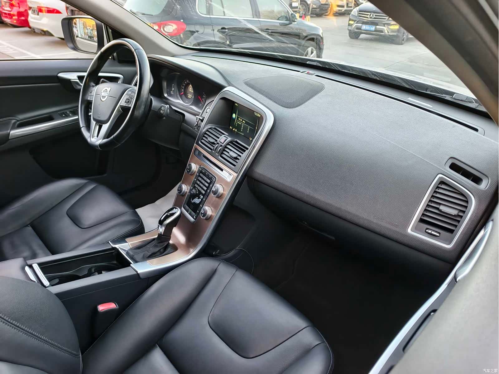 Volvo XC60, 2015 16