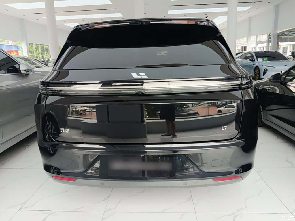 Li Auto L7, 2024 6