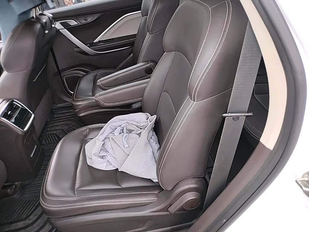 Geely Jiaji, 2020 17
