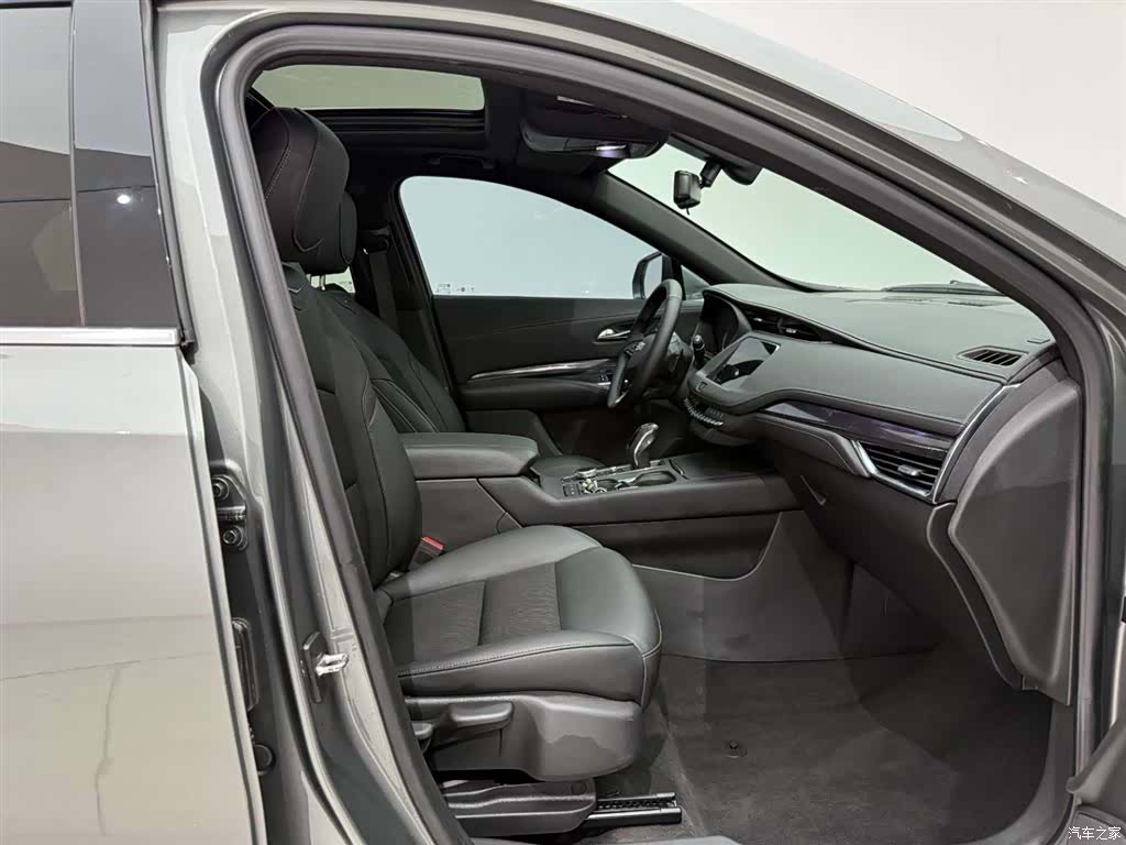Cadillac XT4, 2019 19