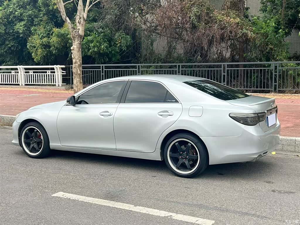 Toyota 2.5S, 2012 4
