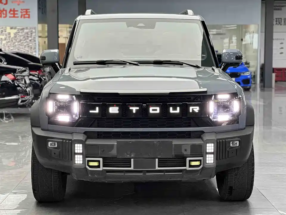 Jetour traveler