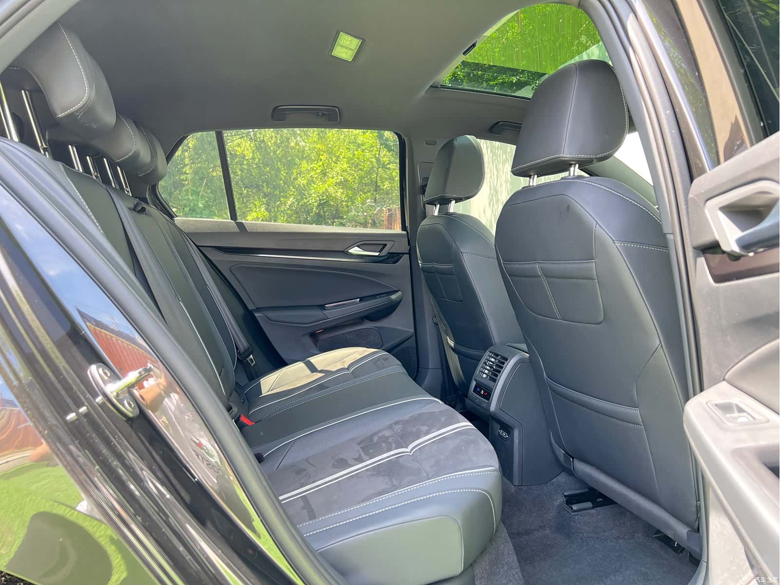 Volkswagen Golf, 2023 18