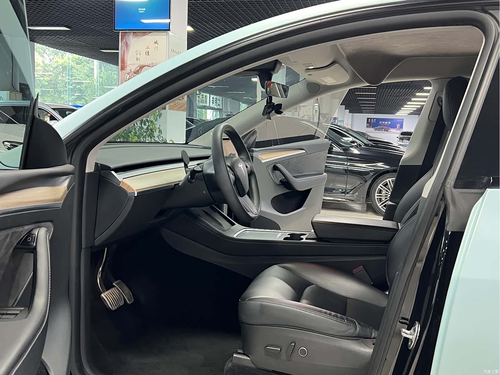 Tesla Model Y, 2022 8