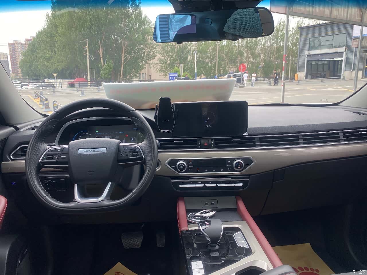 Jetour X70, 2023 12