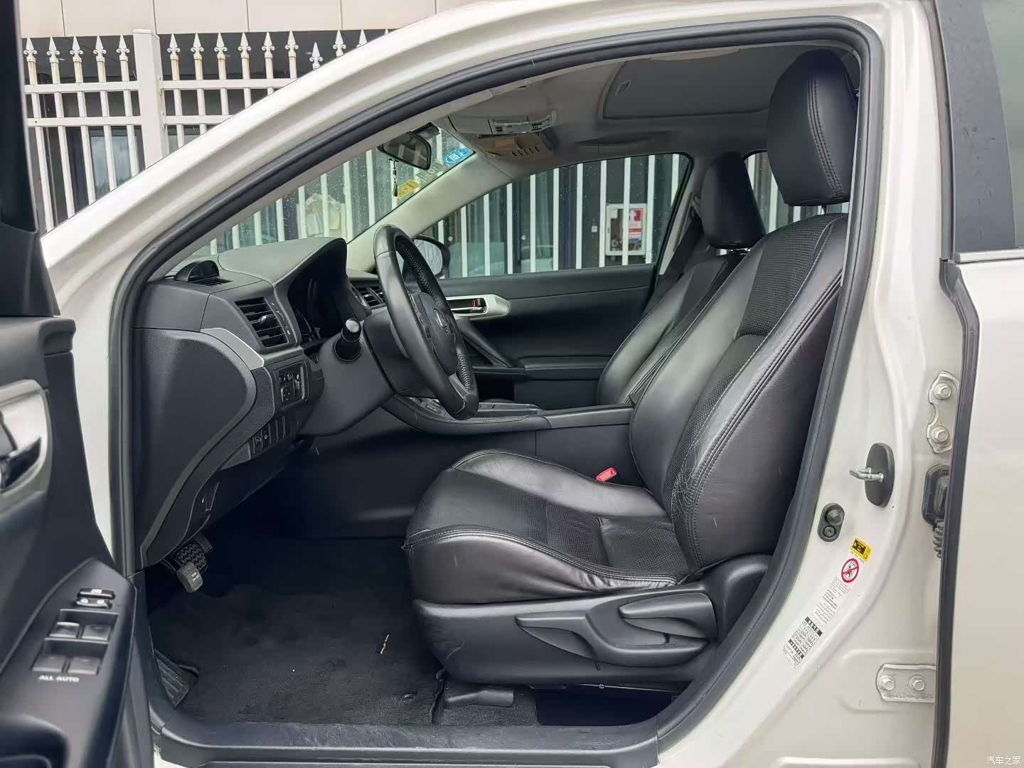 Lexus CT, 2013 6