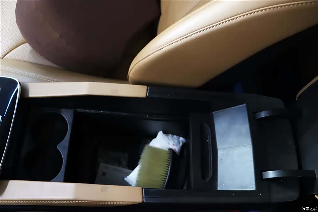BAIC X7, 2021 13