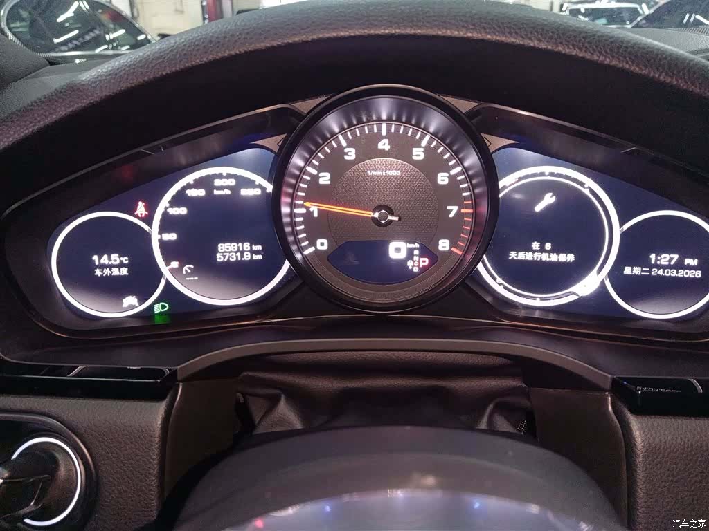 Porsche Cayenne, 2018 8