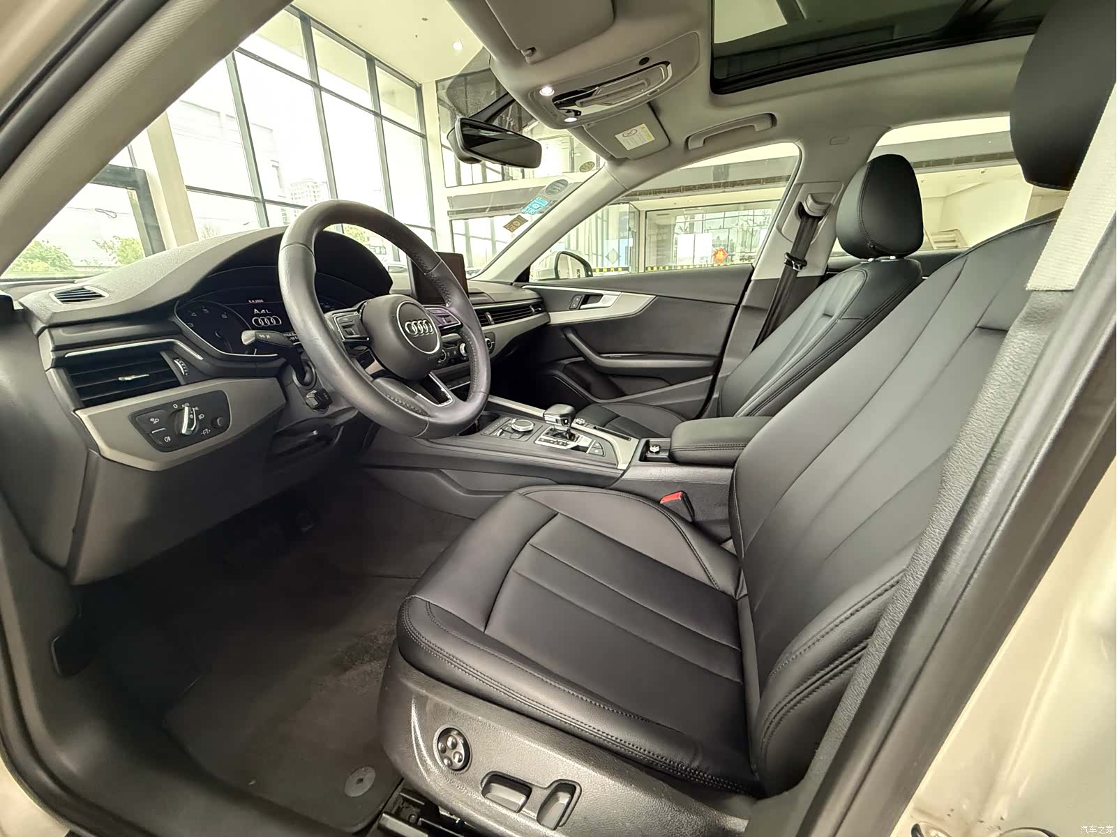 Audi A4L, 2018 15