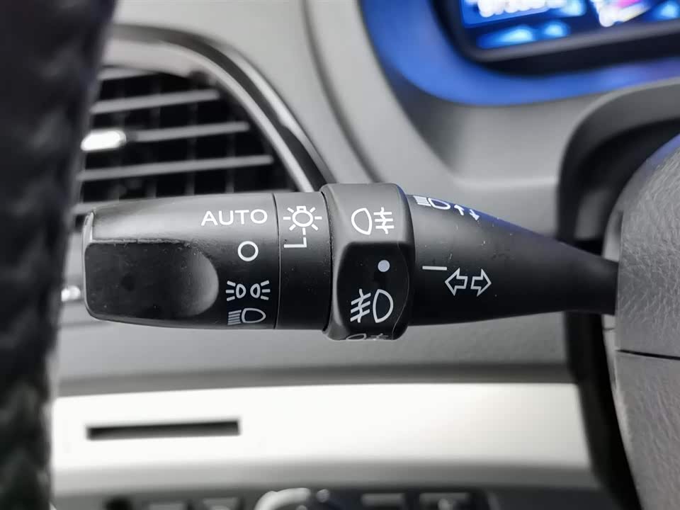 BYD S7