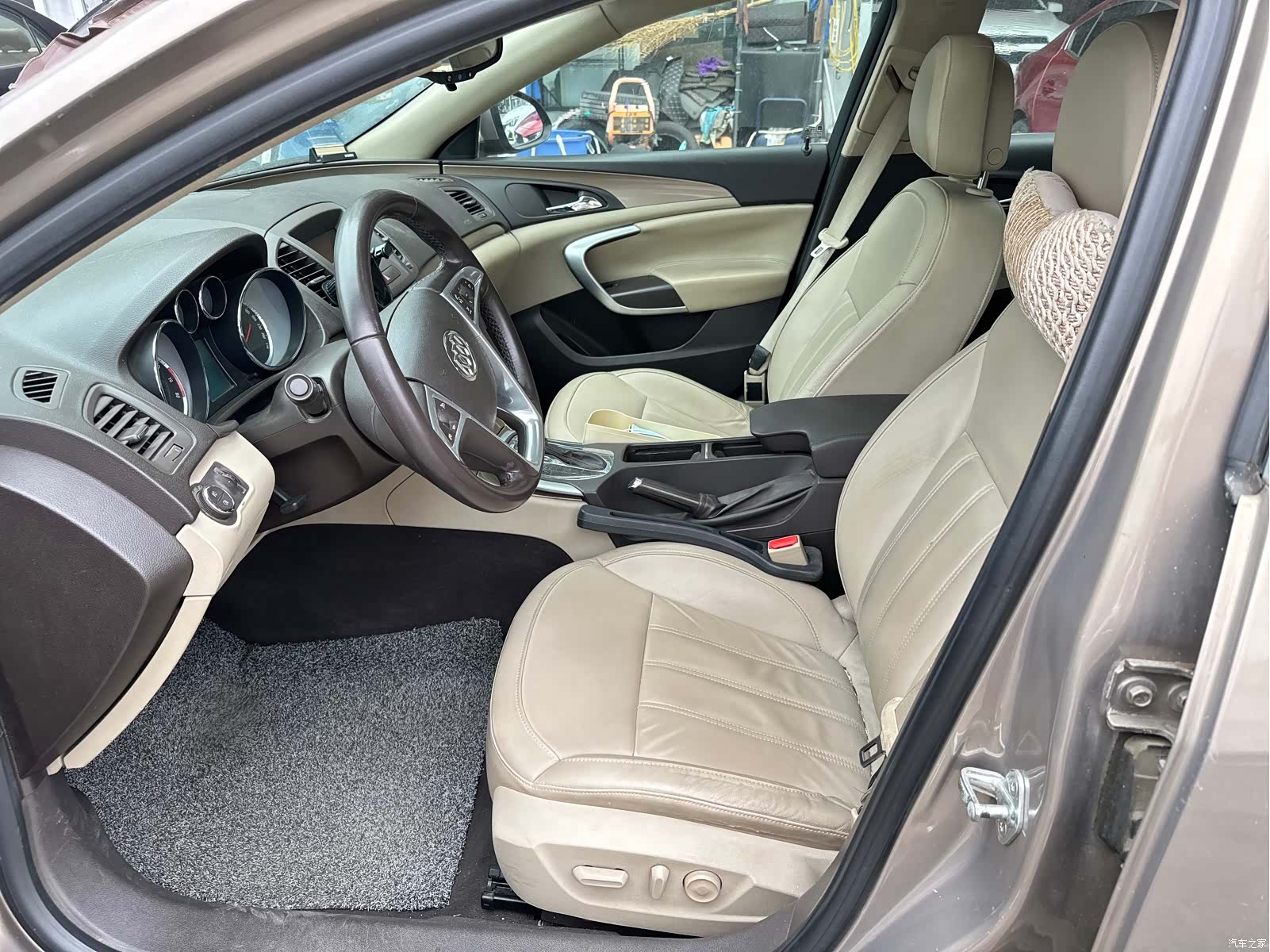 Buick Regal, 2011 7