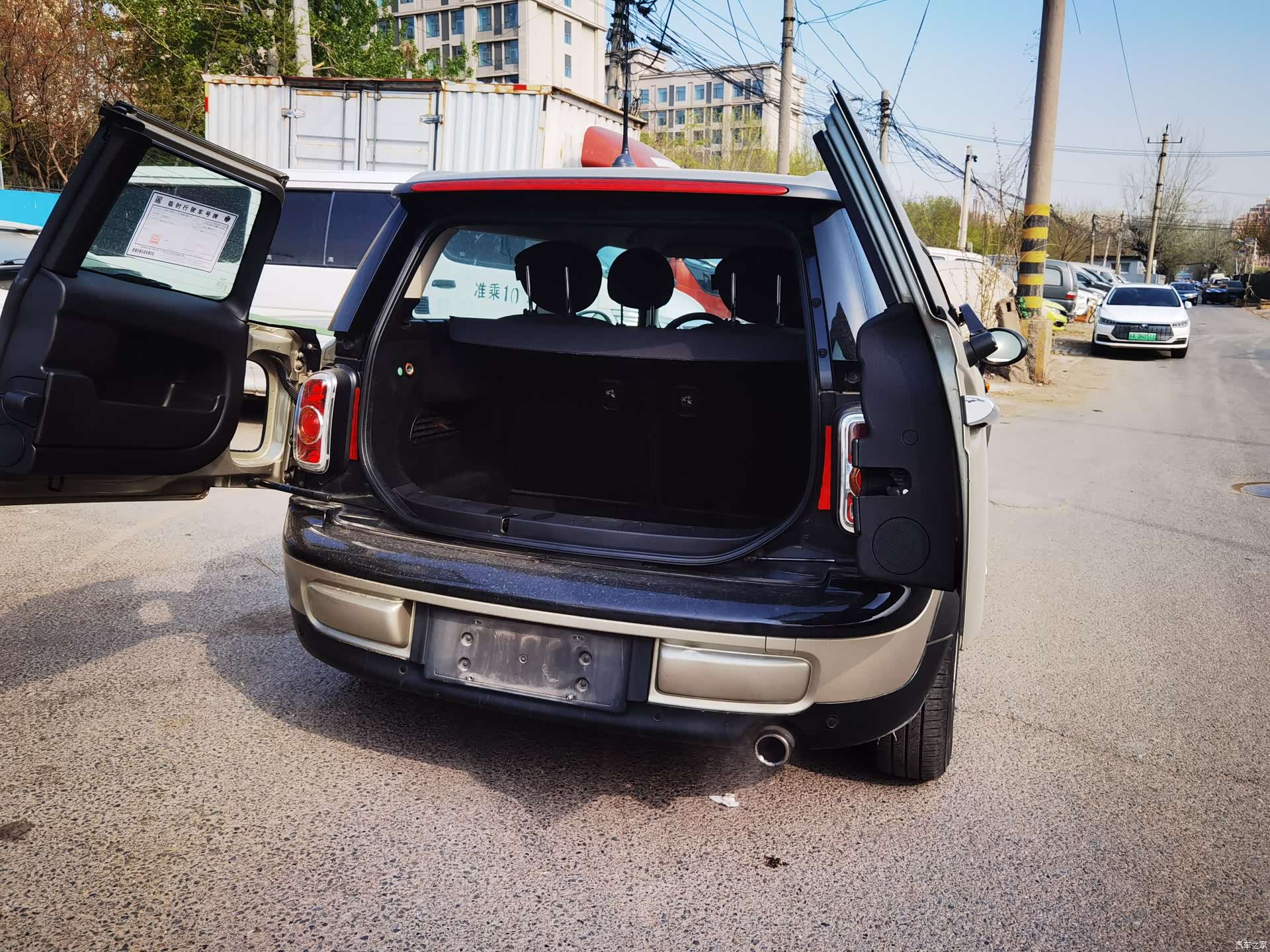 Mini Clubman, 2011 10