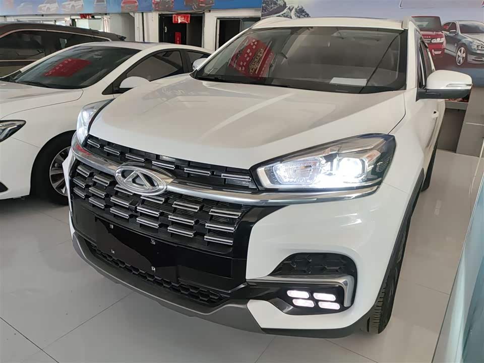 Chery Tiggo 8