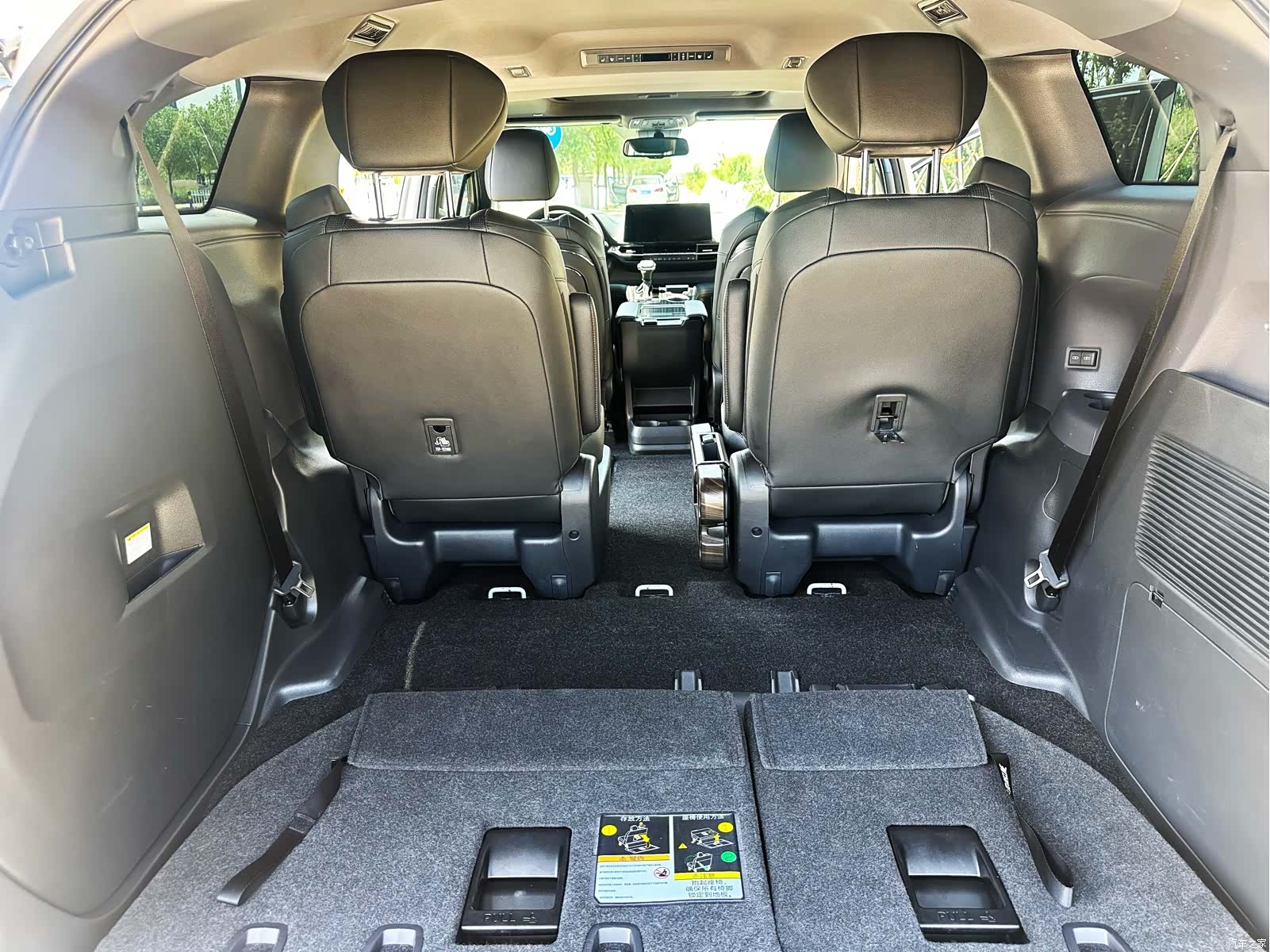 Toyota Sienna, 2023 19
