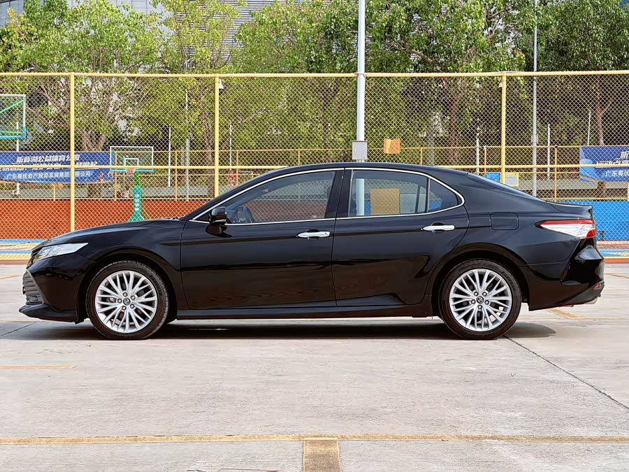 Toyota Camry 2020, фото 44
