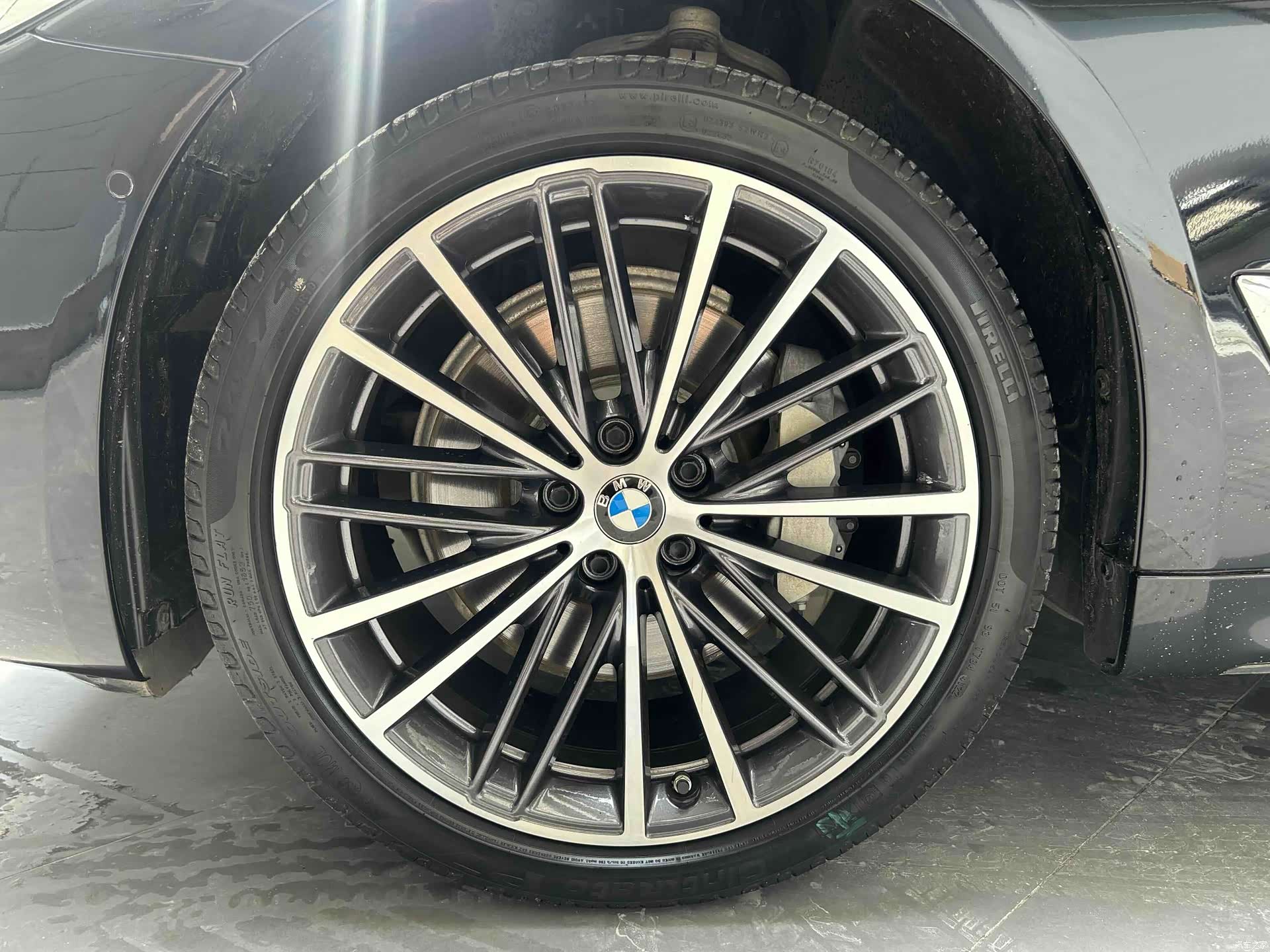 BMW 5 Series, 2023 3