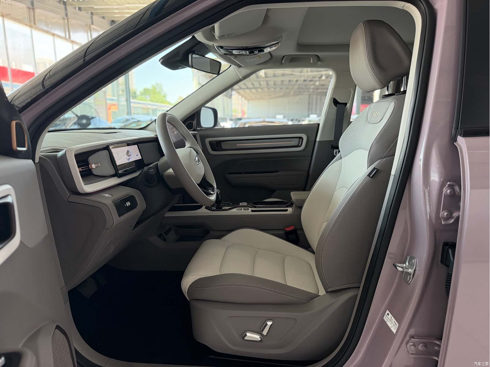 Geely Icon, 2025 7