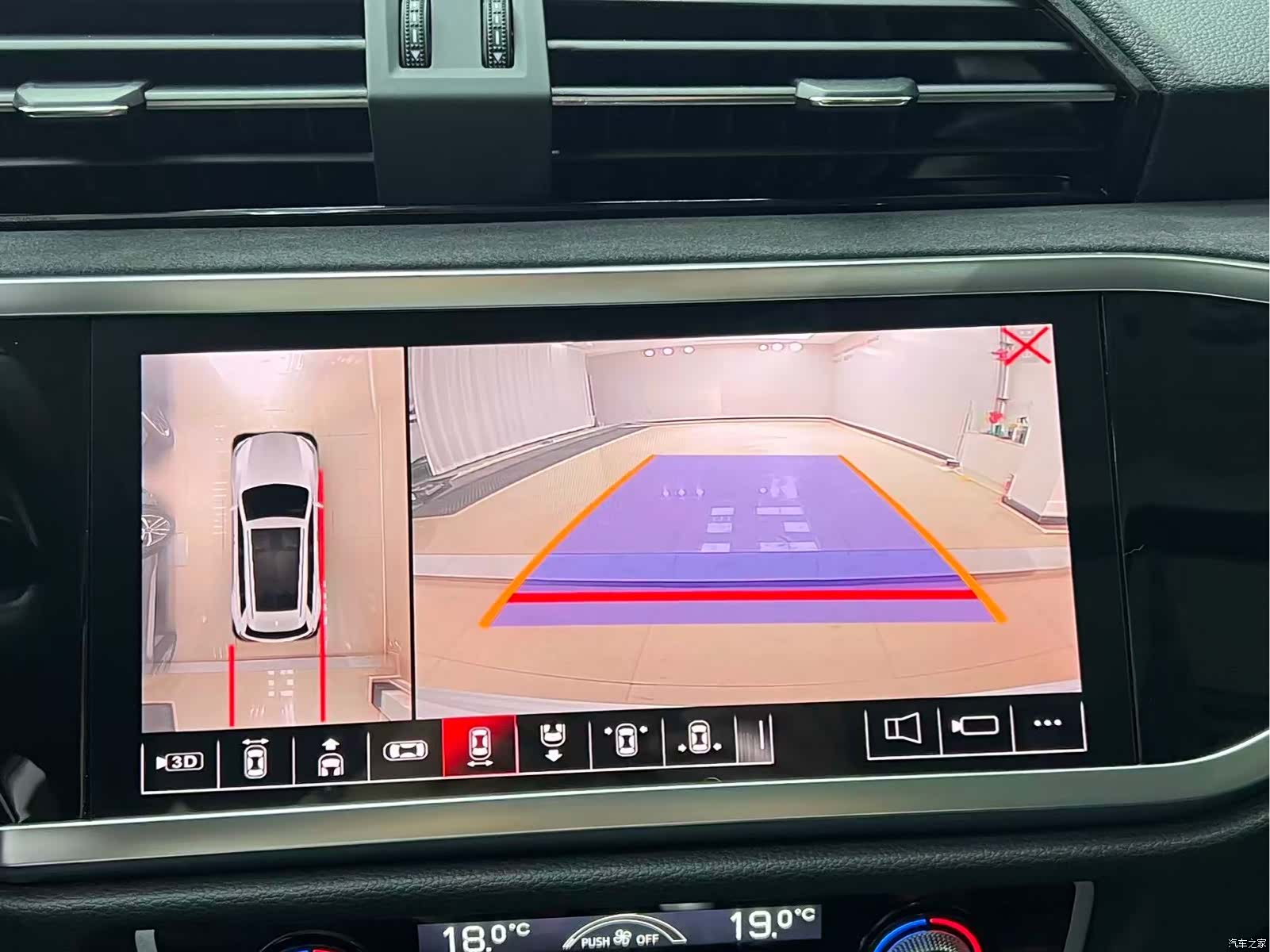 Audi Q3, 2023 16