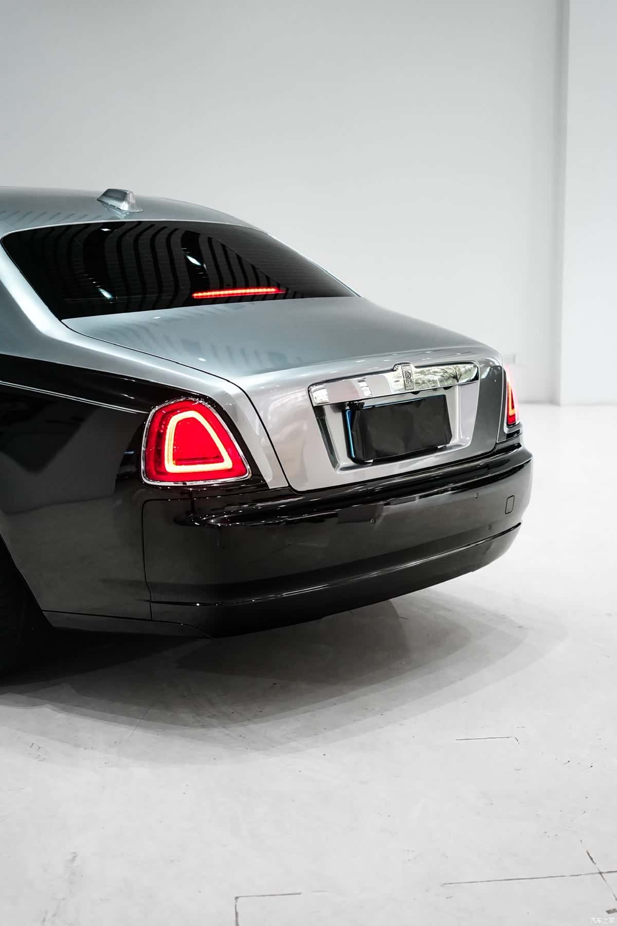Rolls-Royce Ghost, 2019 8