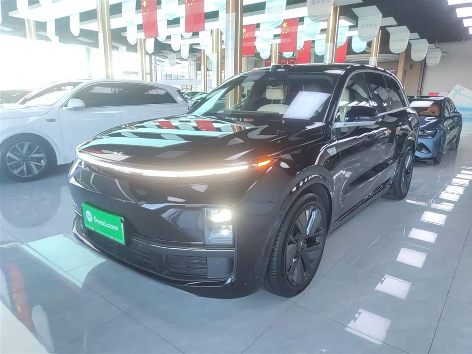 Li Auto Ideal L8
