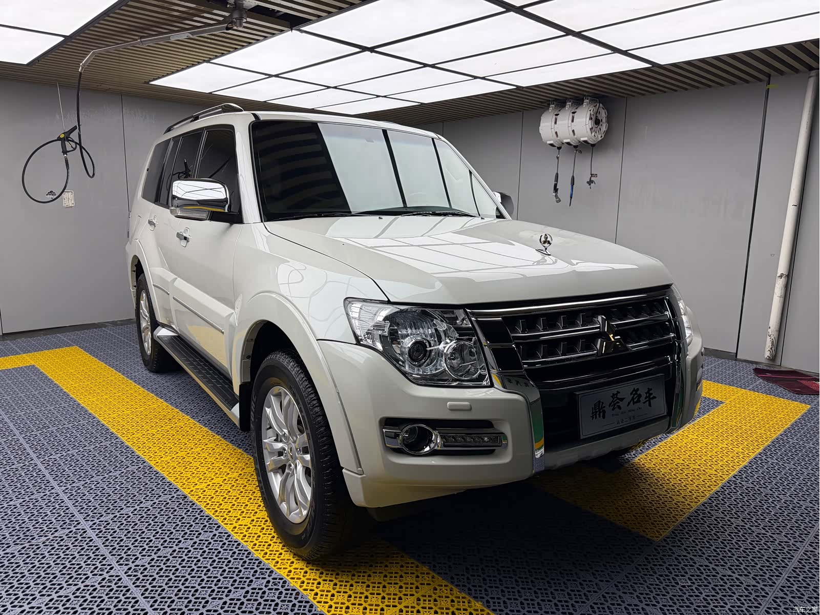 Mitsubishi Pajero, 2020 3