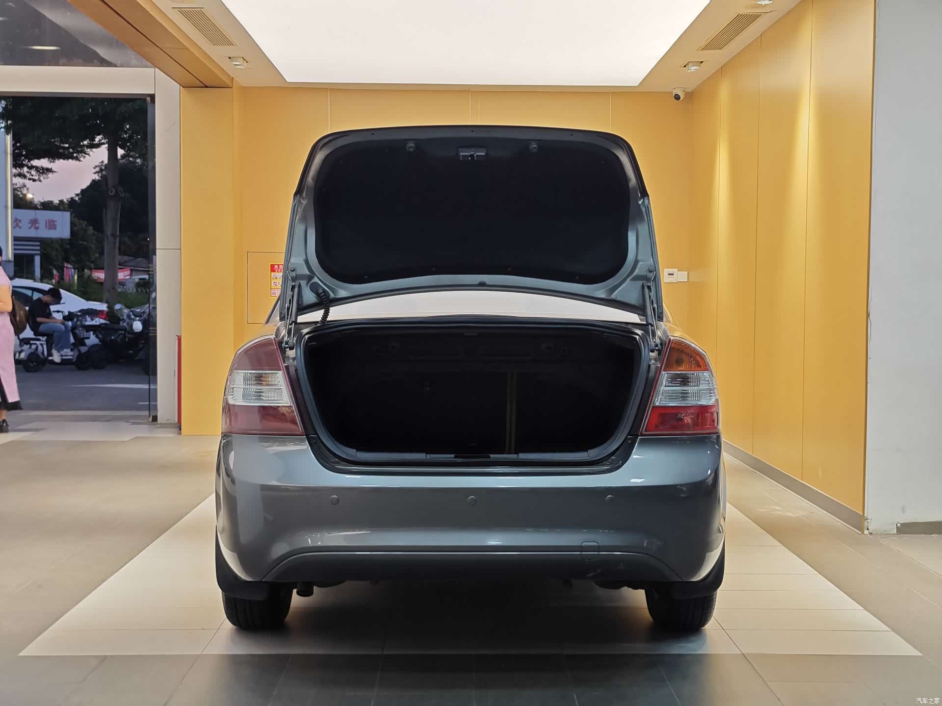 Ford Focus, 2014 26