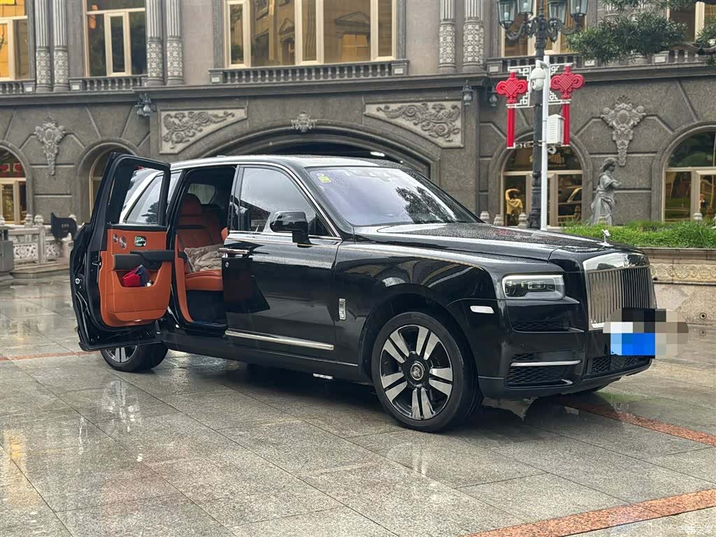Rolls-Royce Cullinan, 2020 8
