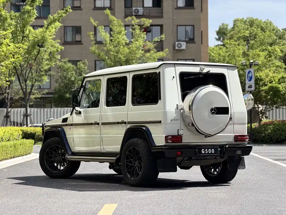 Mercedes-Benz G-class