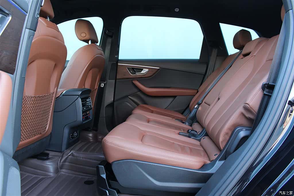 Audi Q7, 2021 16