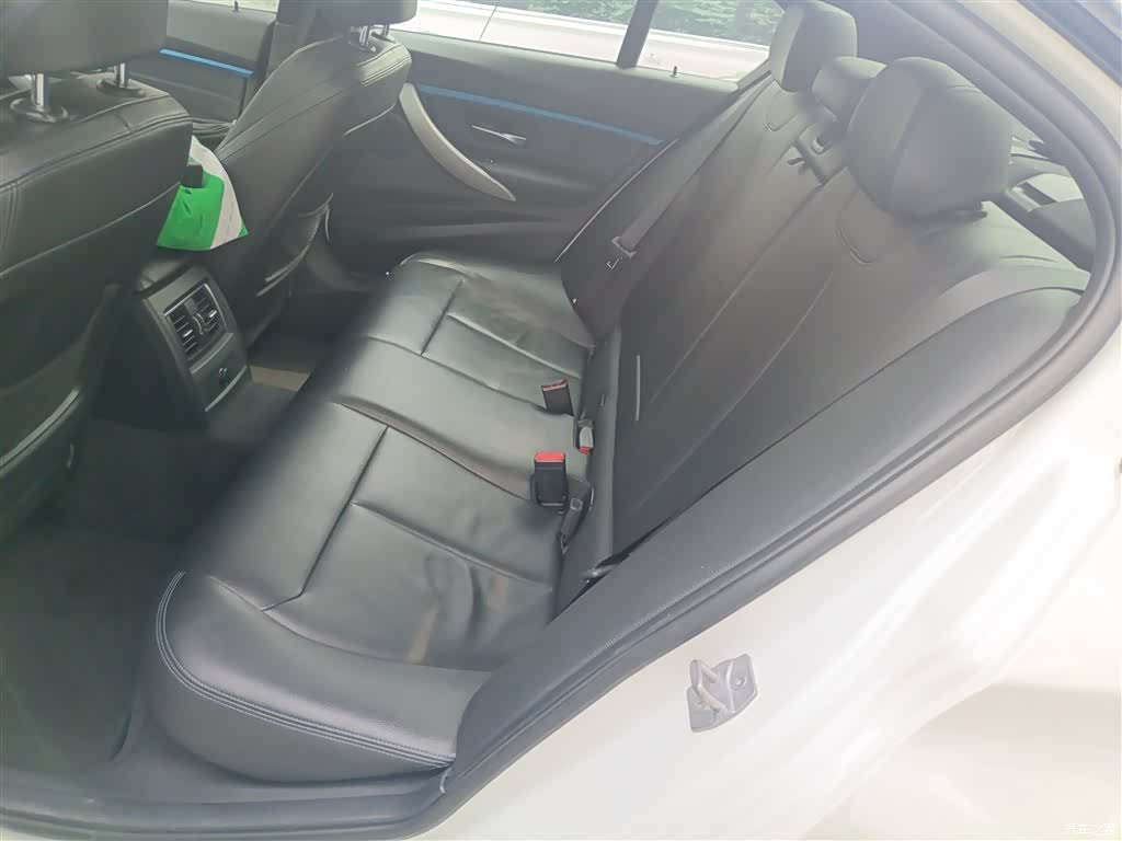 BMW 3 Series, 2018 13