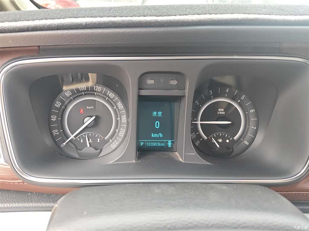 Buick GL8, 2019 12