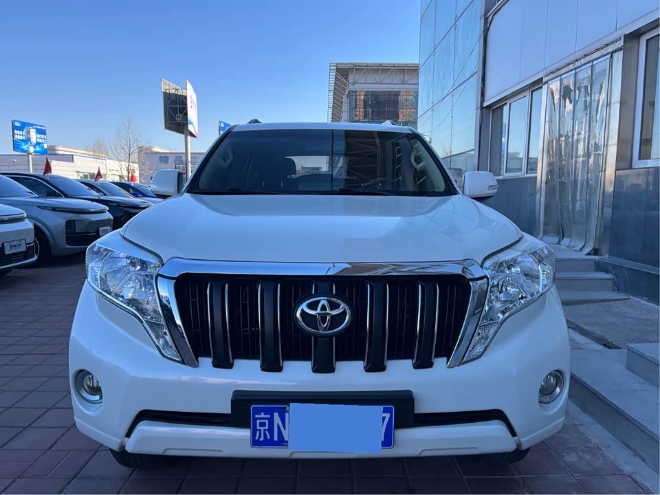 Toyota Prado
