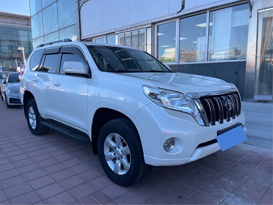 Toyota Prado