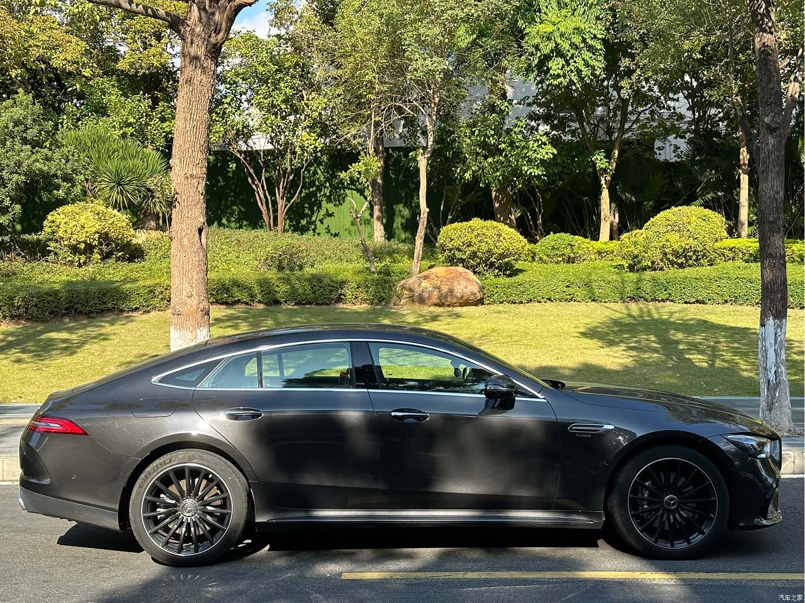 MG AMG, 2022 8