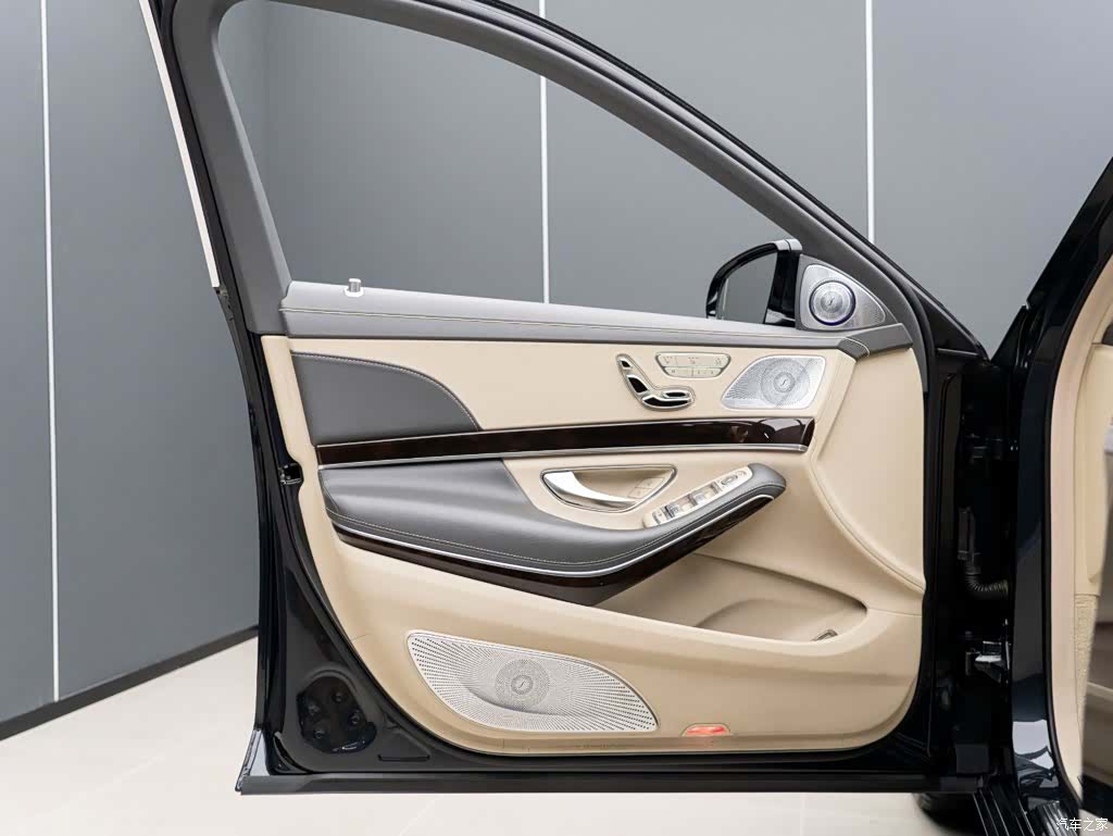 Maybach S-Class, 2019 7