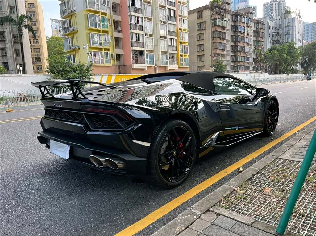 Lamborghini Huracán, 2019 все фото